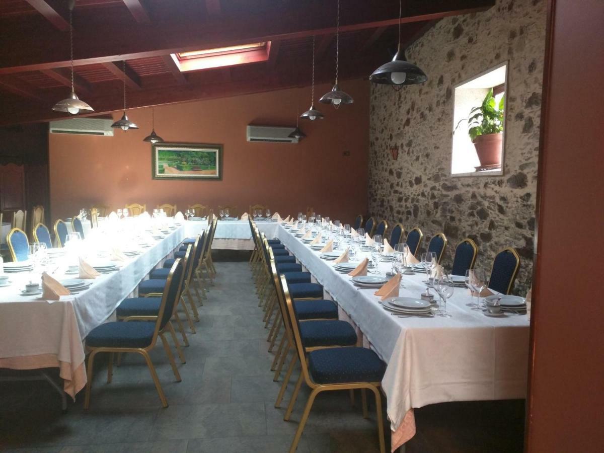 Hostal San Paio Lavacolla Eksteriør bilde